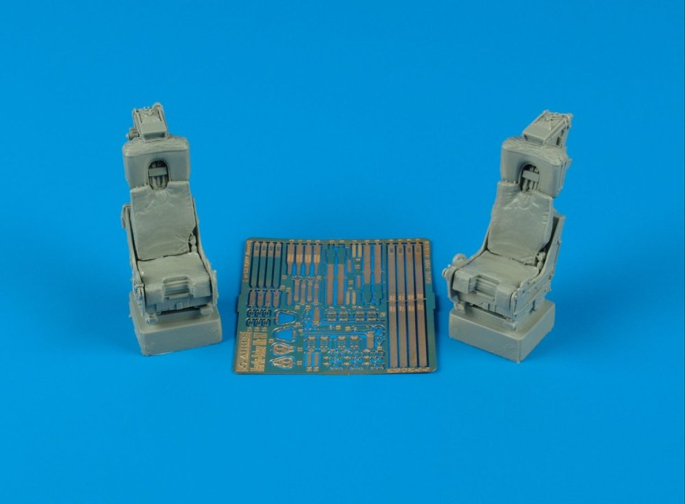 1/32 M.B. Mk H7 ejection seats (for F-4 USN)