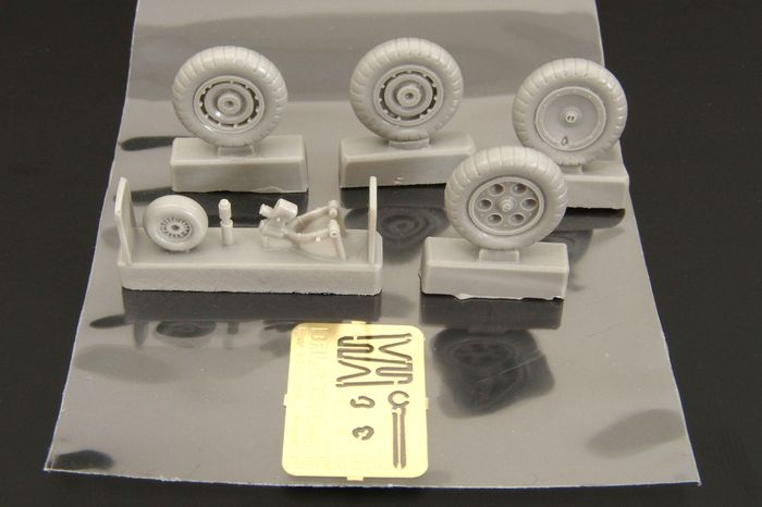 1/48 Fw190 Wheels (early+late)