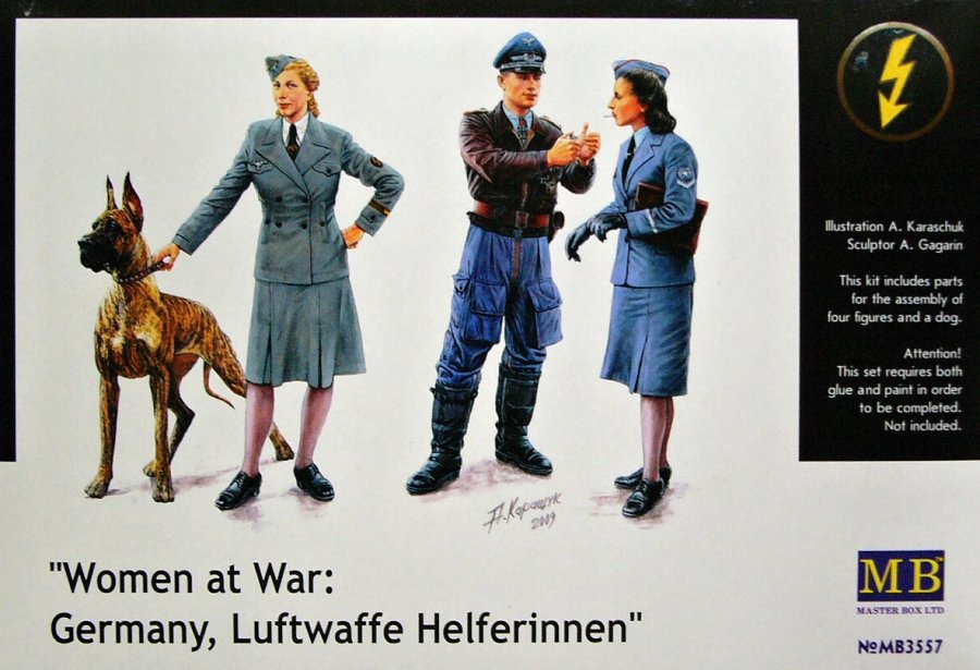 1/35 Women at War (Germany, Luftwaffe Helferinnen)