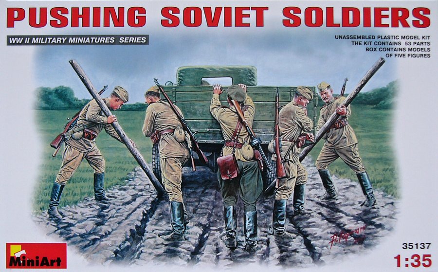 1/35 Pushing Soviet Soldiers (5 figures)