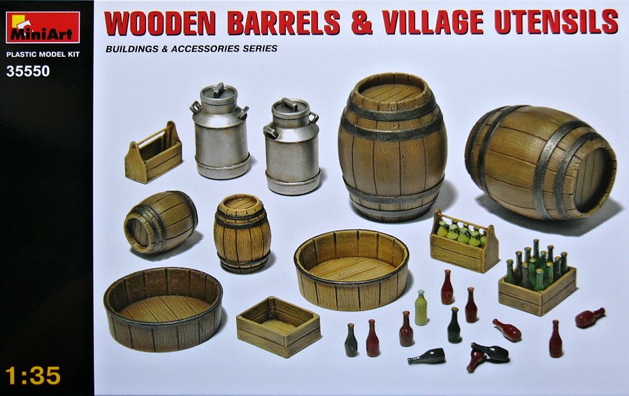 1/35 Wooden Barrels & Villlage Utensils