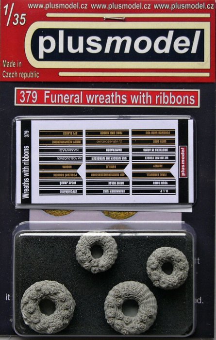 1/35 Funeral wreaths with ribbons