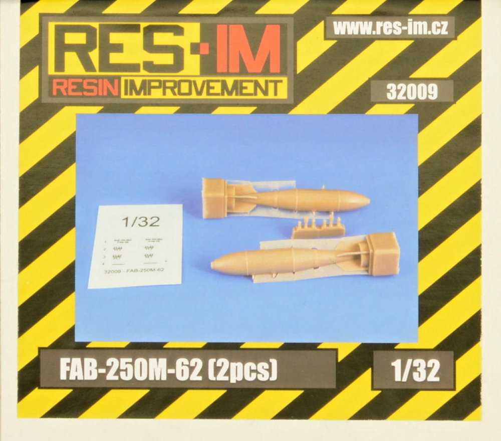 1/32 FAB-250M-62 (2 pcs., incl.decals)