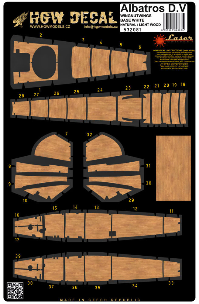 1/32 Albatros D.V/D.Va Natural/Lt.Wood, base white